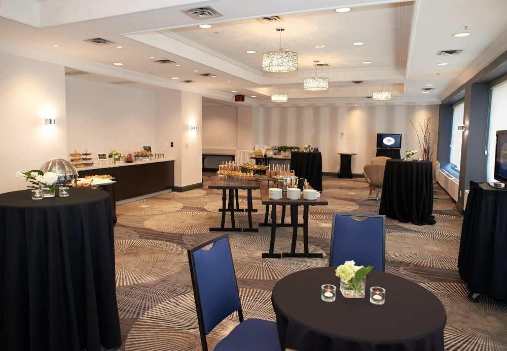 Courtyard By Marriott Toronto Downtown Hotel Eksteriør billede