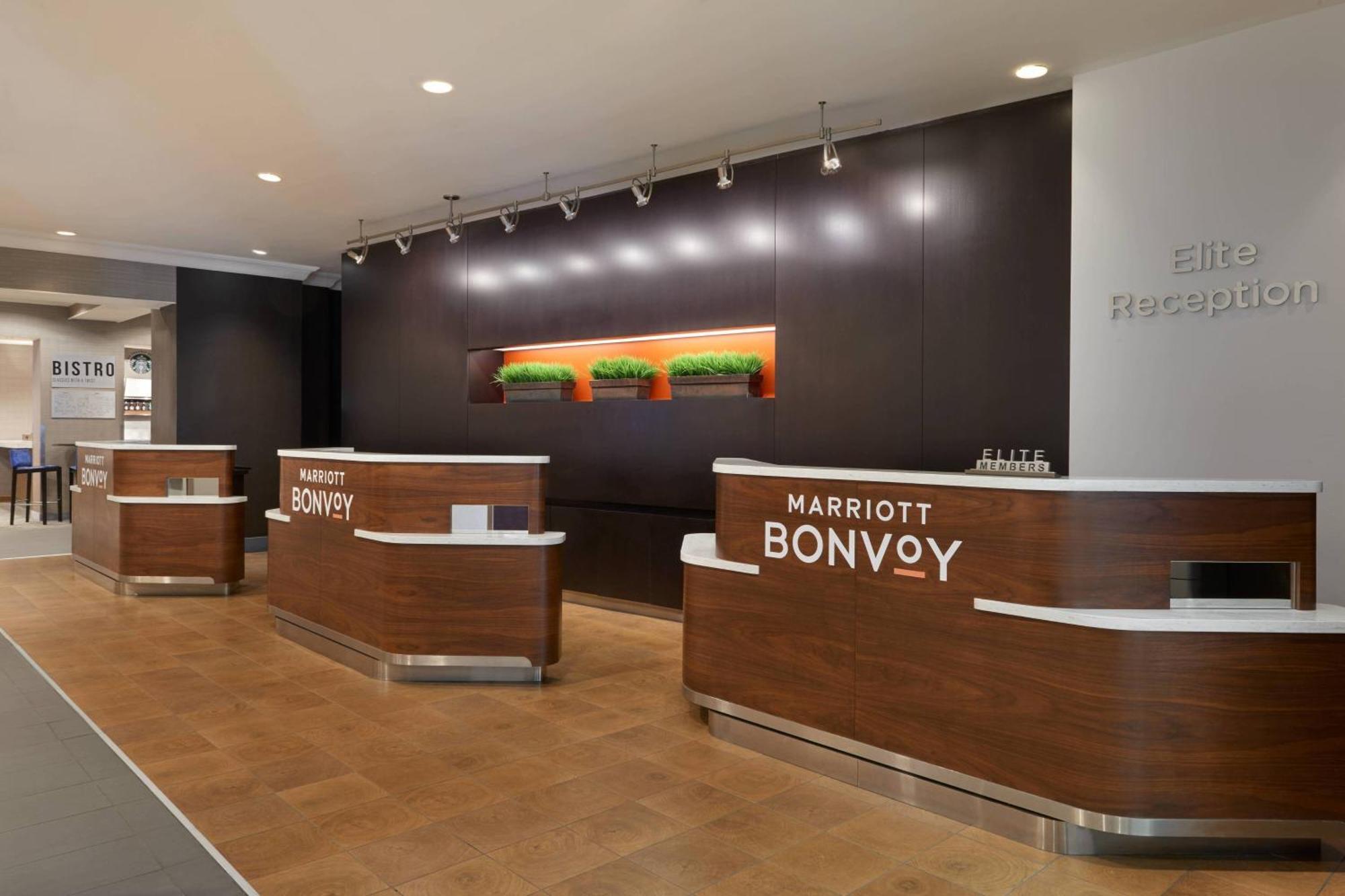 Courtyard By Marriott Toronto Downtown Hotel Eksteriør billede