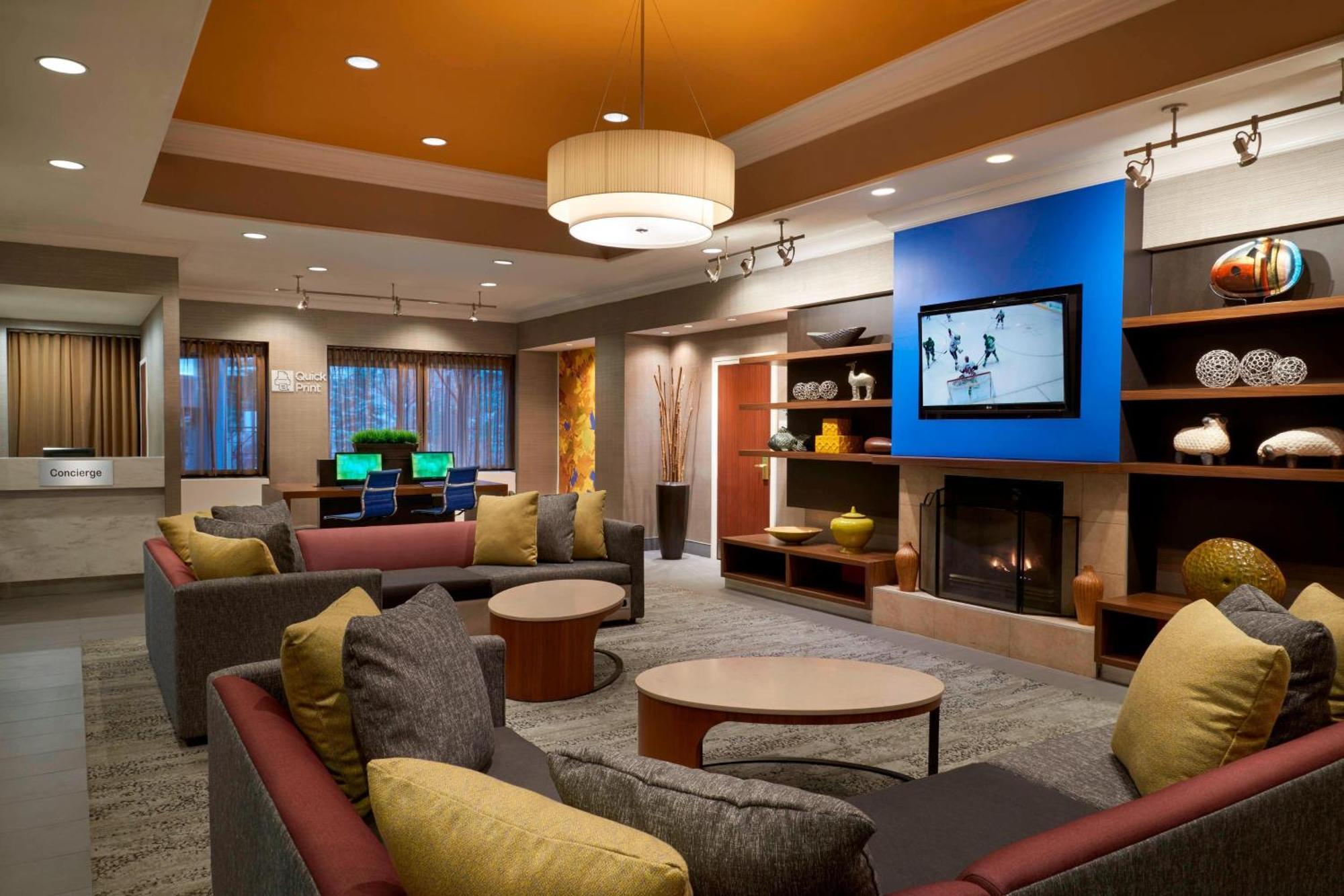 Courtyard By Marriott Toronto Downtown Hotel Eksteriør billede