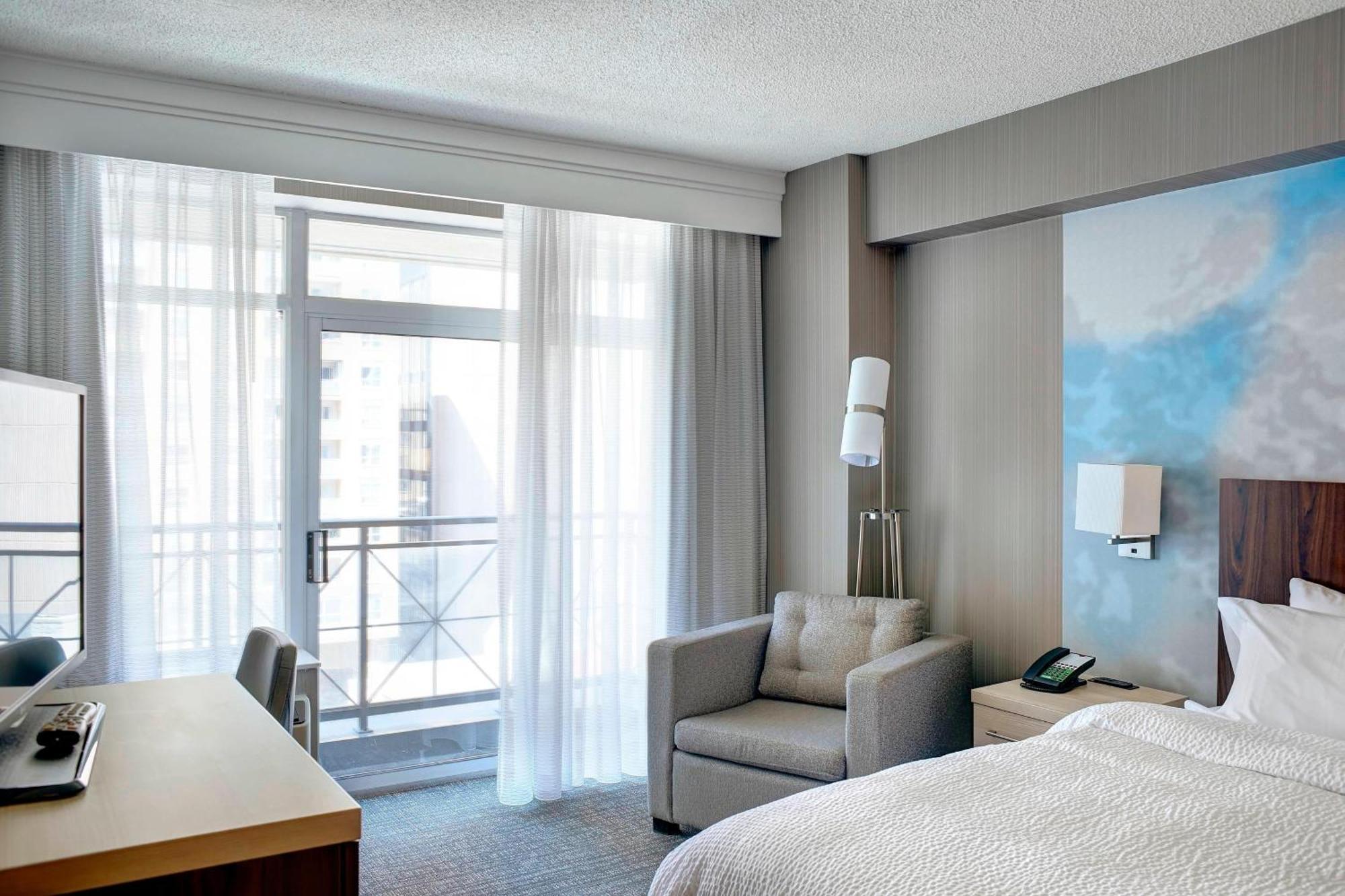 Courtyard By Marriott Toronto Downtown Hotel Eksteriør billede